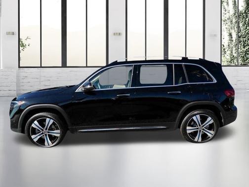 2023 Mercedes-Benz EQB 250 