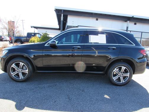 2021 Mercedes-Benz GLC 300 Base