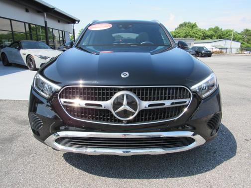 2024 Mercedes-Benz GLC 300 4MATIC