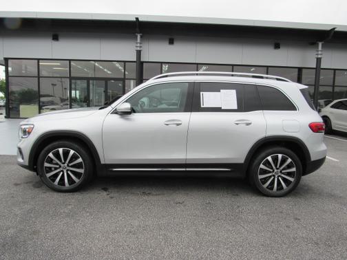 2021 Mercedes-Benz GLB 250