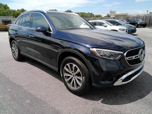 2024 Mercedes-Benz GLC 300 