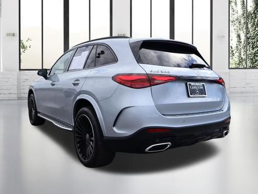 2025 Mercedes-Benz GLC 300 