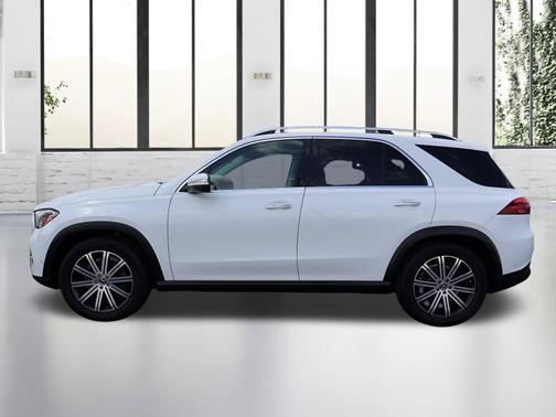 Polar White 2025 Mercedes-Benz GLE 350