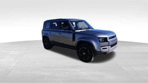 2020 Land Rover Defender 110 SE