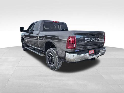 2026 RAM 3500 Laramie Crew Cab 4x4 6'4' Box