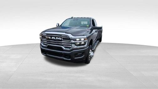 2026 RAM 3500 Laramie Crew Cab 4x4 8' Box