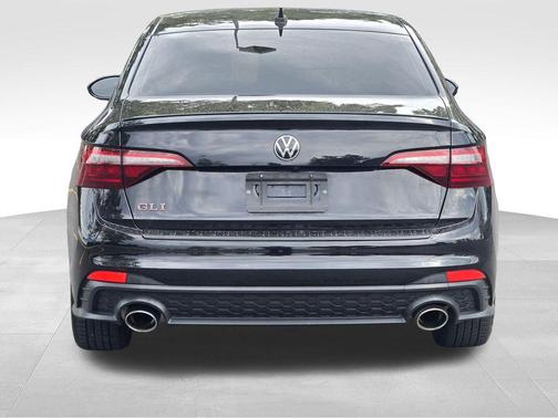 Deep Black Pearl 2022 Volkswagen Jetta GLI 2.0T Autobahn