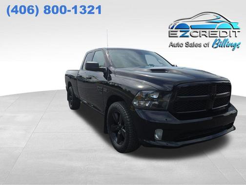 Diamond Black Crystal Pearlcoat 2023 RAM 1500 Classic Express