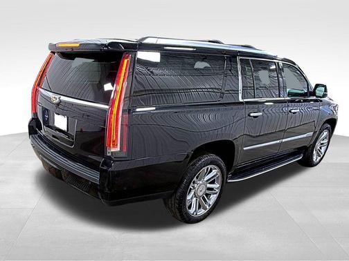 2020 Cadillac Escalade ESV Luxury
