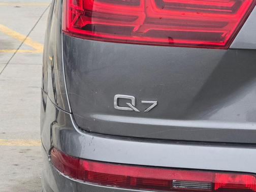 2017 Audi Q7 3.0T Premium