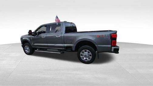 2025 Ford F-350 Lariat