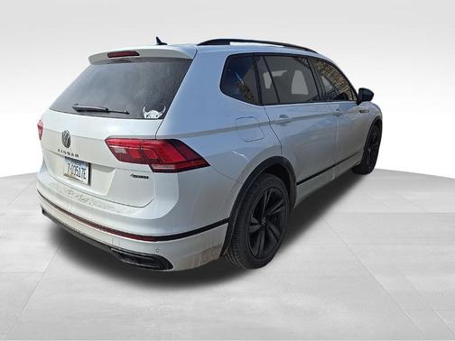 2023 Volkswagen Tiguan 2.0T SE R-Line Black 4MOTION