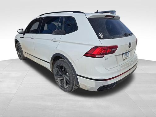 2023 Volkswagen Tiguan 2.0T SE R-Line Black 4MOTION