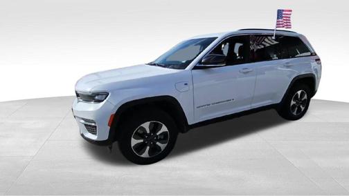 2024 Jeep Grand Cherokee 4xe Base