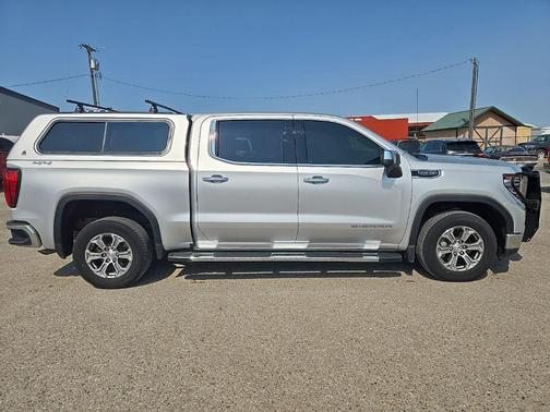 2022 GMC Sierra 1500 SLT
