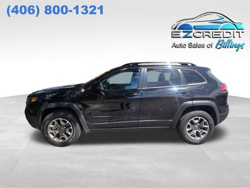 Diamond Black Crystal Pearlcoat 2022 Jeep Cherokee Trailhawk