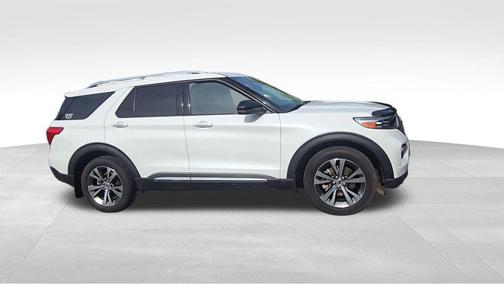 Star White Metallic Tri-Coat 2020 Ford Explorer Platinum