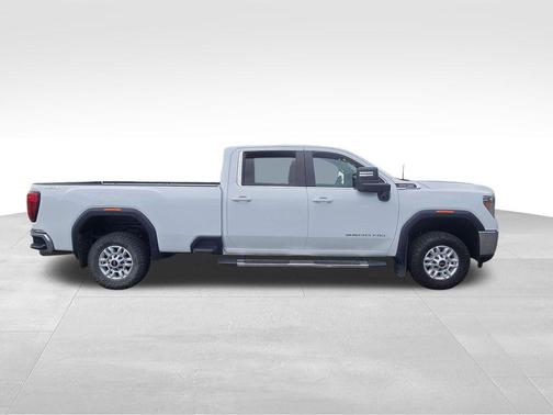 Summit White 2022 GMC Sierra 2500 SLE