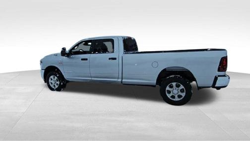 2026 RAM 3500 Big Horn Crew Cab 4x4 8' Box