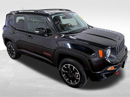 2023 Jeep Renegade Trailhawk