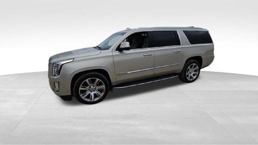 2017 Cadillac Escalade ESV Luxury