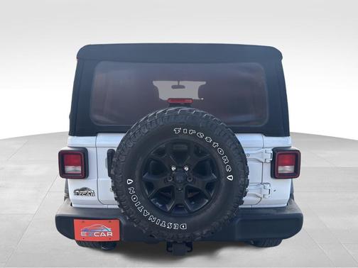 2020 Jeep Wrangler Unlimited Willys 4X4