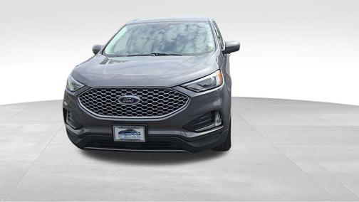 Carbonized Gray Metallic 2023 Ford Edge SEL