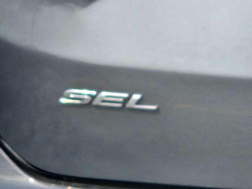 Carbonized Gray Metallic 2023 Ford Edge SEL