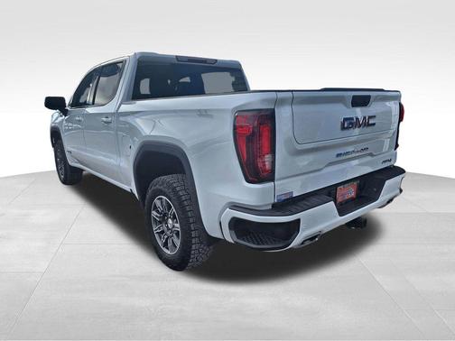 Summit White 2025 GMC Sierra 1500 AT4