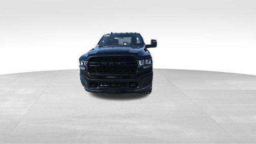 2024 RAM 2500 Tradesman Crew Cab 4x4 6'4' Box