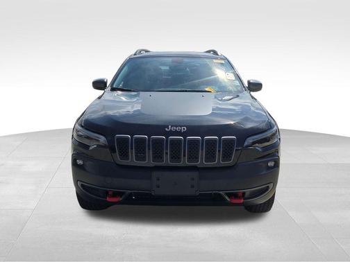 Diamond Black Crystal Pearlcoat 2019 Jeep Cherokee Trailhawk Elite
