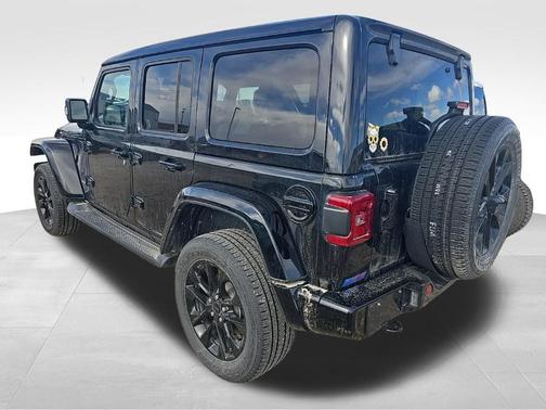 2023 Jeep Wrangler 4-Door High Altitude 4x4