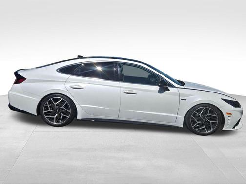 Quartz White 2021 Hyundai SONATA N Line