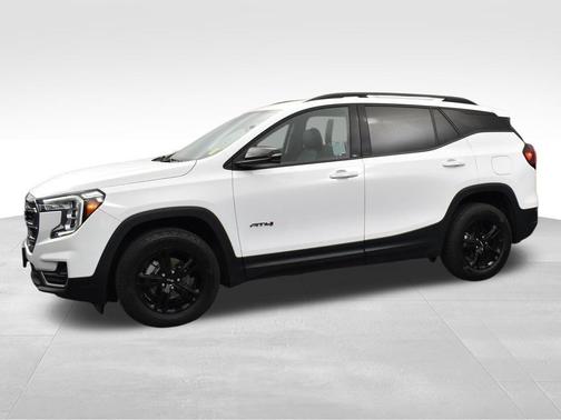2023 GMC Terrain AWD AT4