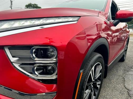 2023 Mitsubishi Eclipse Cross SE
