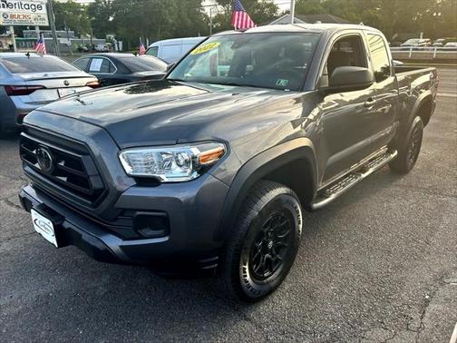 2022 Toyota Tacoma SR