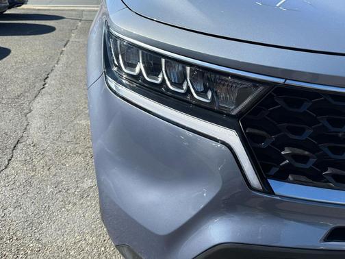 2021 Kia Sorento LX