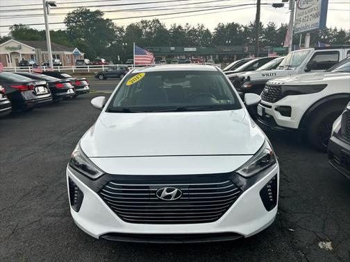 2017 Hyundai IONIQ Hybrid Limited