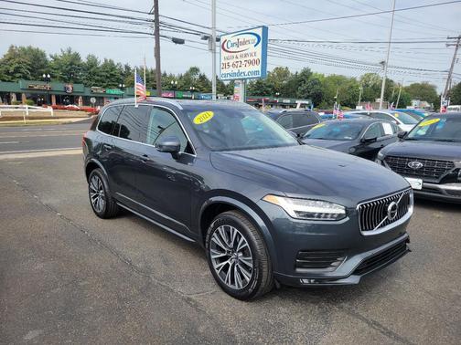 2021 Volvo XC90 T5 Momentum