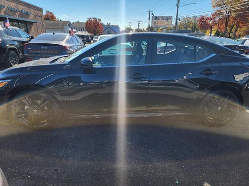 2020 Nissan Sentra SR