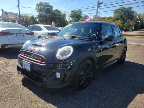 2016 MINI Hardtop Cooper S
