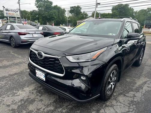 2023 Toyota Highlander XLE