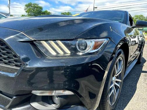 2016 Ford Mustang EcoBoost Premium