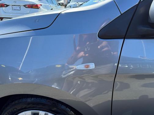 2022 Mitsubishi Mirage ES Manual