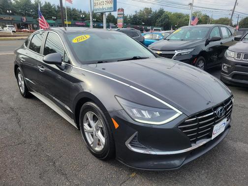 2021 Hyundai SONATA SE