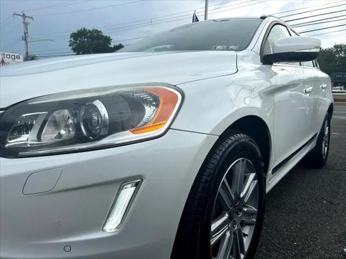 2017 Volvo XC60 T5 Inscription
