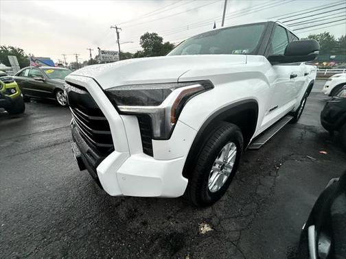 2022 Toyota Tundra SR5