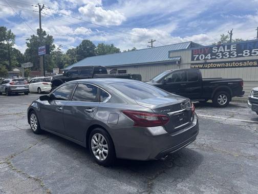 Gun Metallic 2018 Nissan Altima 2.5 S