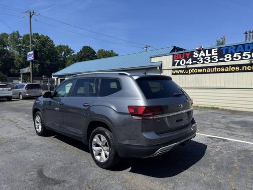 Platinum Gray Metallic 2019 Volkswagen Atlas 3.6L SE