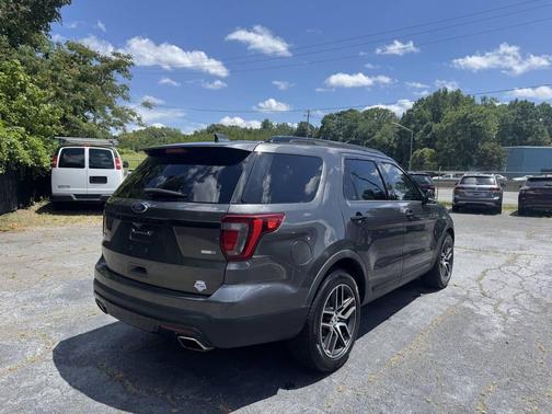 Magnetic Metallic 2016 Ford Explorer Sport